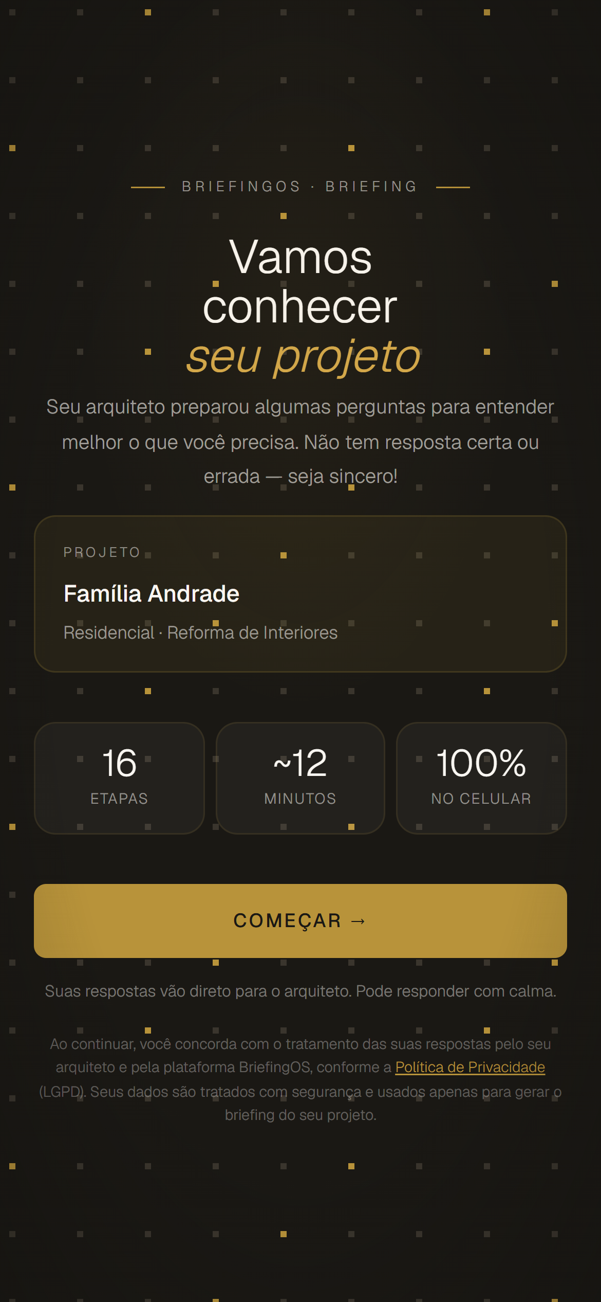 Tela inicial do questionário no celular do cliente, com o nome do escritório do arquiteto e a contagem de etapas